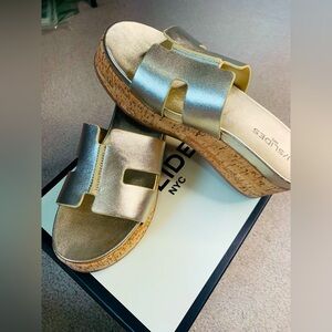NIB J/Slides NYC Queenie Gold Leather Upper Cork Sole Sandal Women Size 8m